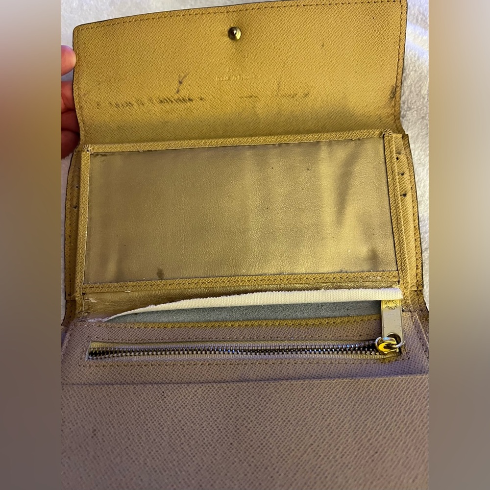 Louis Vuitton wallet SCRAP USE FOR CRAFT - Picture 3 of 11